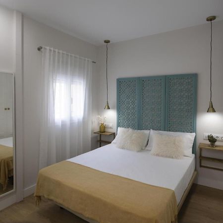 Beautiful Blue Triana Apartment Seville Luaran gambar