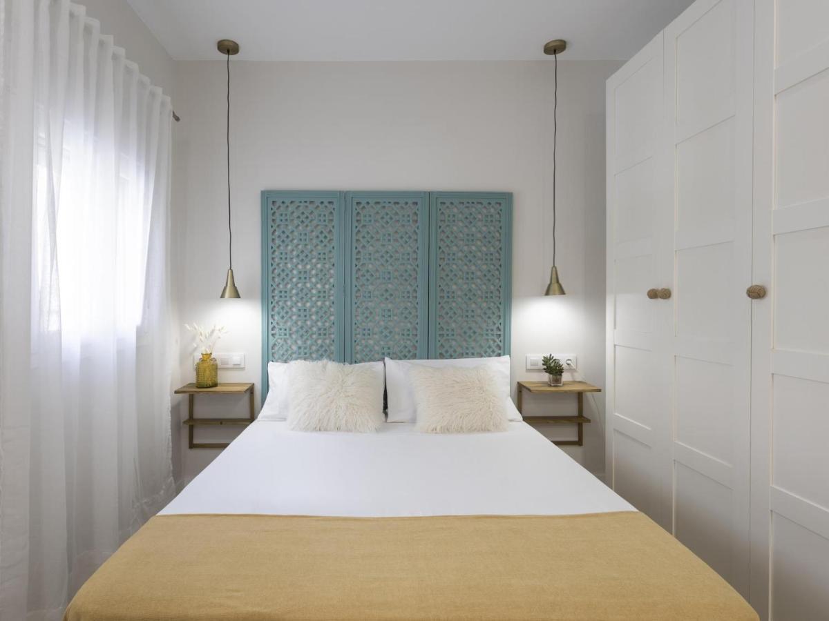Beautiful Blue Triana Apartment Seville Luaran gambar