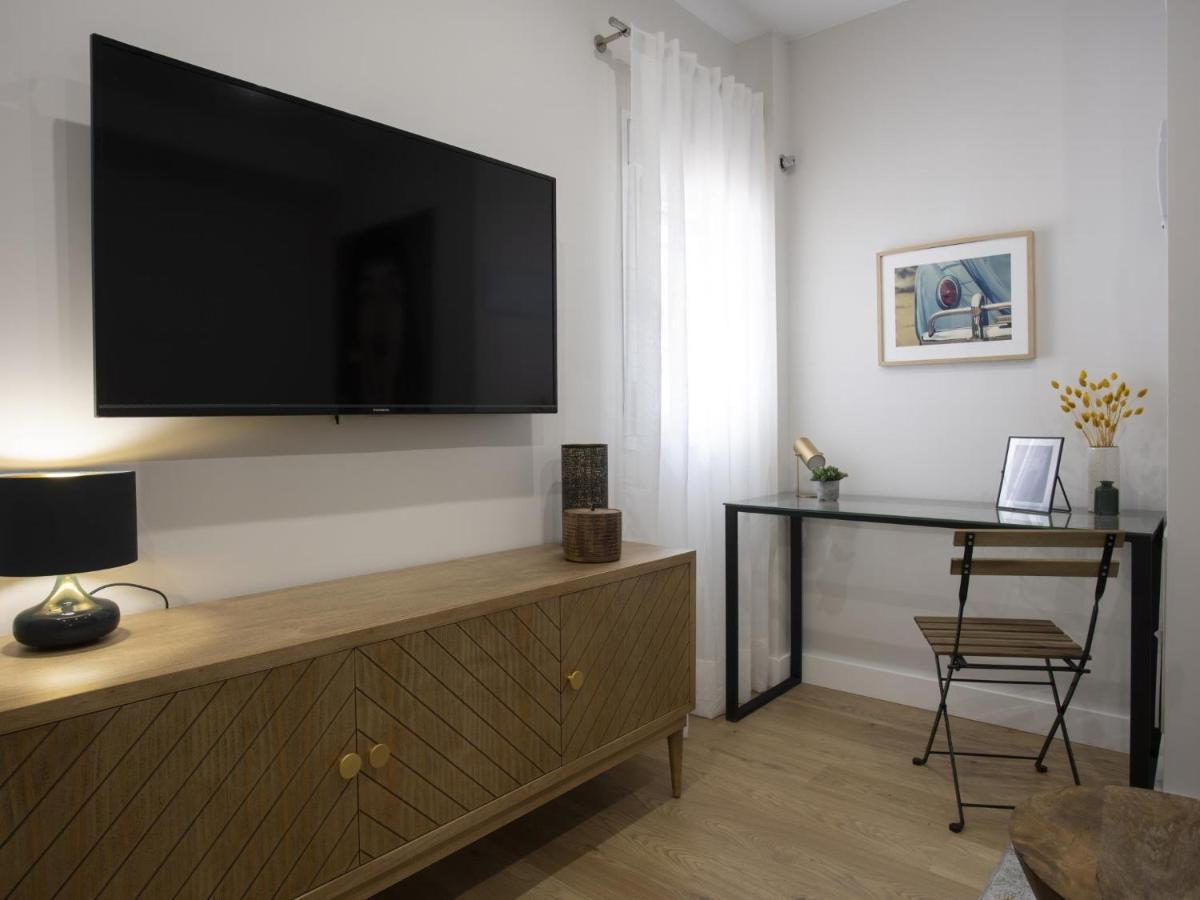 Beautiful Blue Triana Apartment Seville Luaran gambar