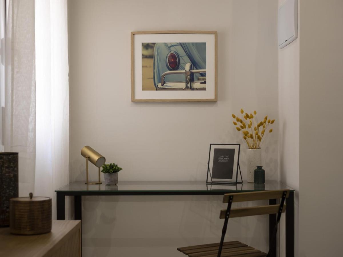 Beautiful Blue Triana Apartment Seville Luaran gambar